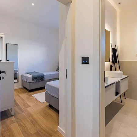 Vista - New Entry 2025 Willa Pula