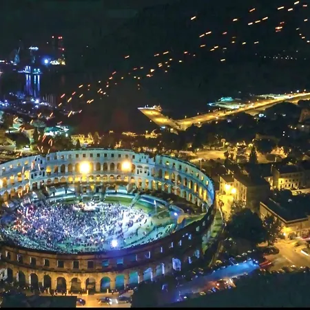 Vista - New Entry 2025