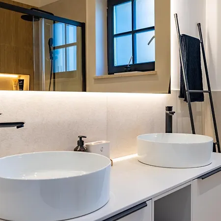 Vista - New Entry 2025 * 풀라