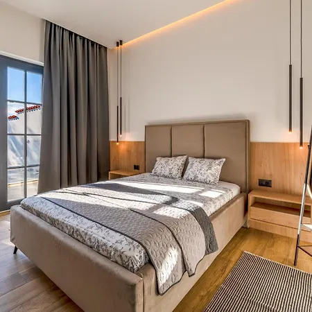 Vista - New Entry 2025 *