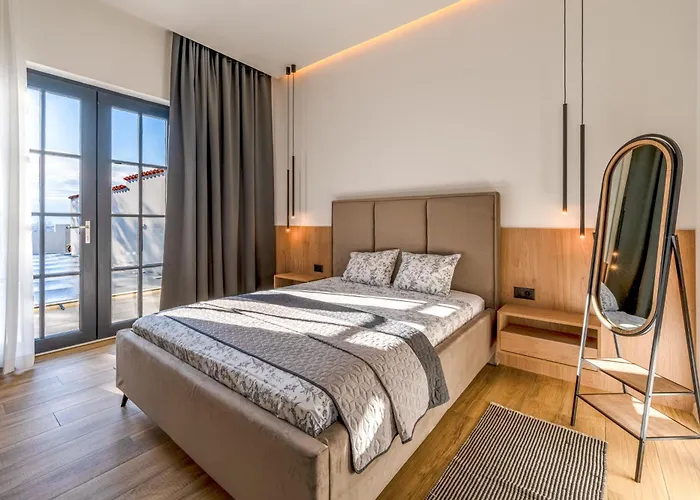 Vista - New Entry 2025 *