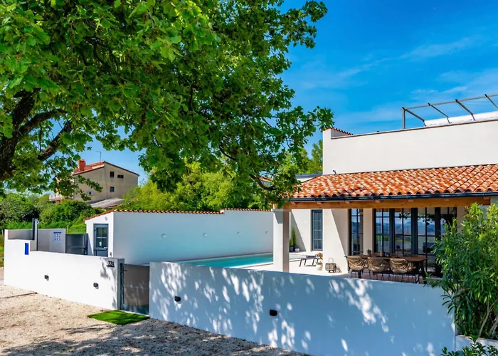 וילה Vista - New Entry 2025 *