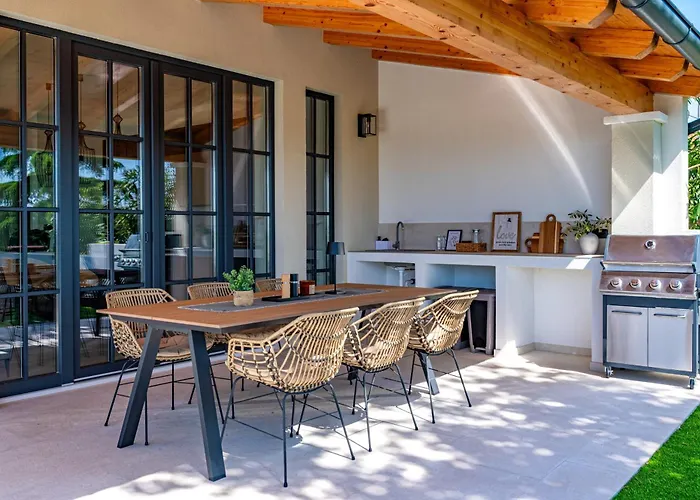 וילה Vista - New Entry 2025 *